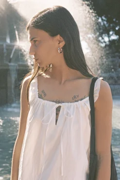 the bow dress