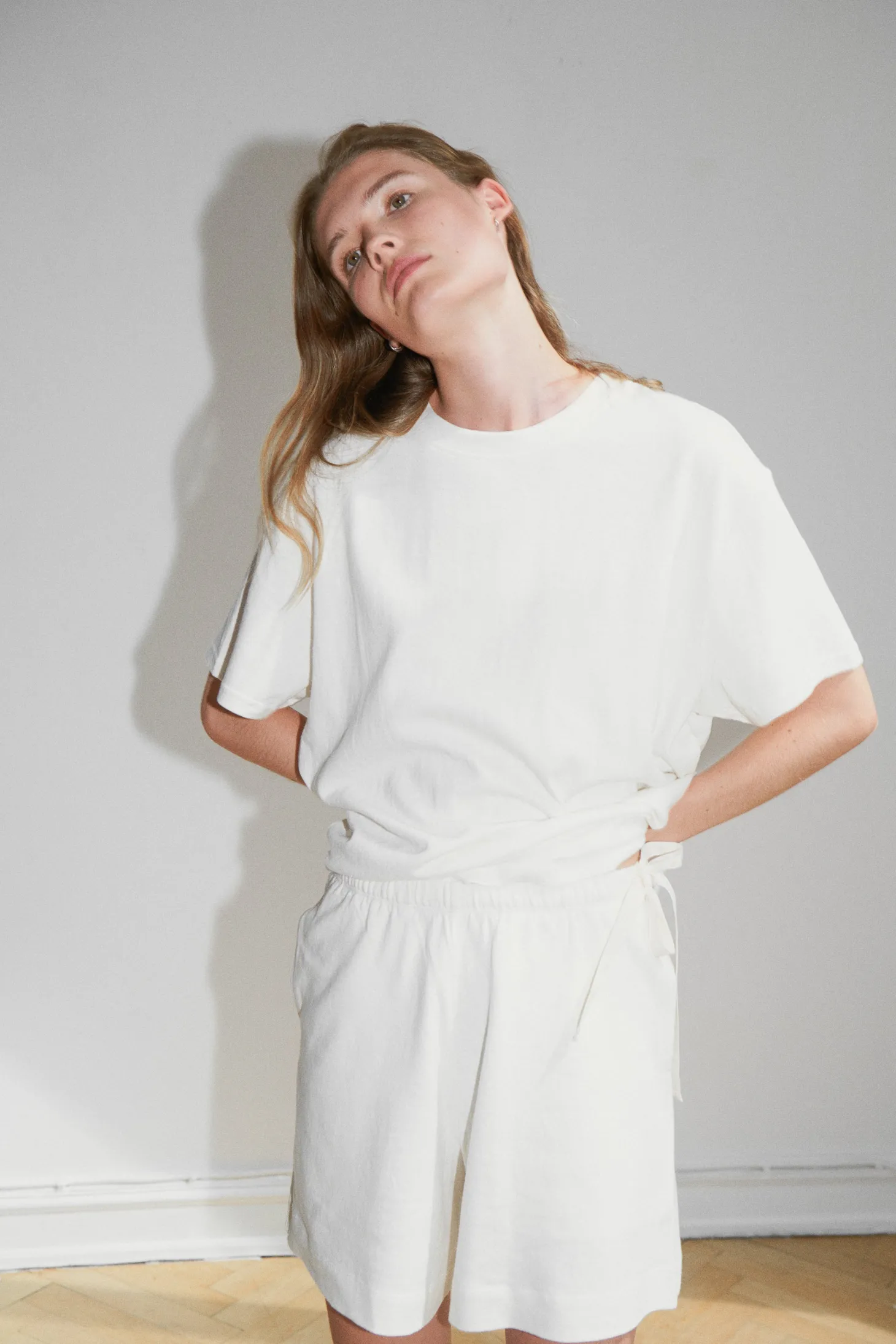 the leisure tee