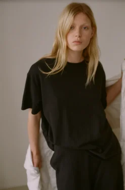 the leisure tee