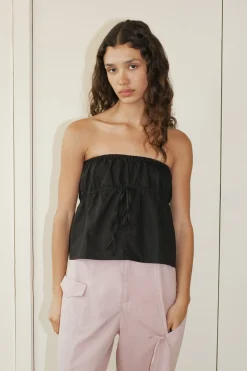 the strapless cotton top