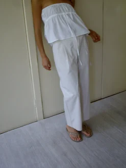 the strapless cotton top